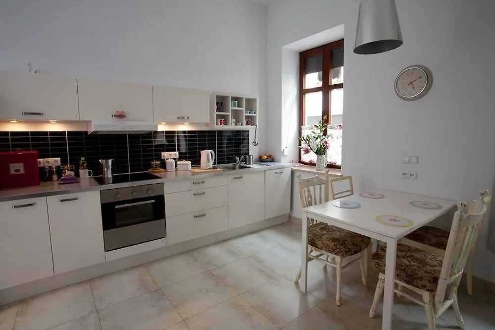 Chodkiewicza Luxury Apartments By Amstra Krakow